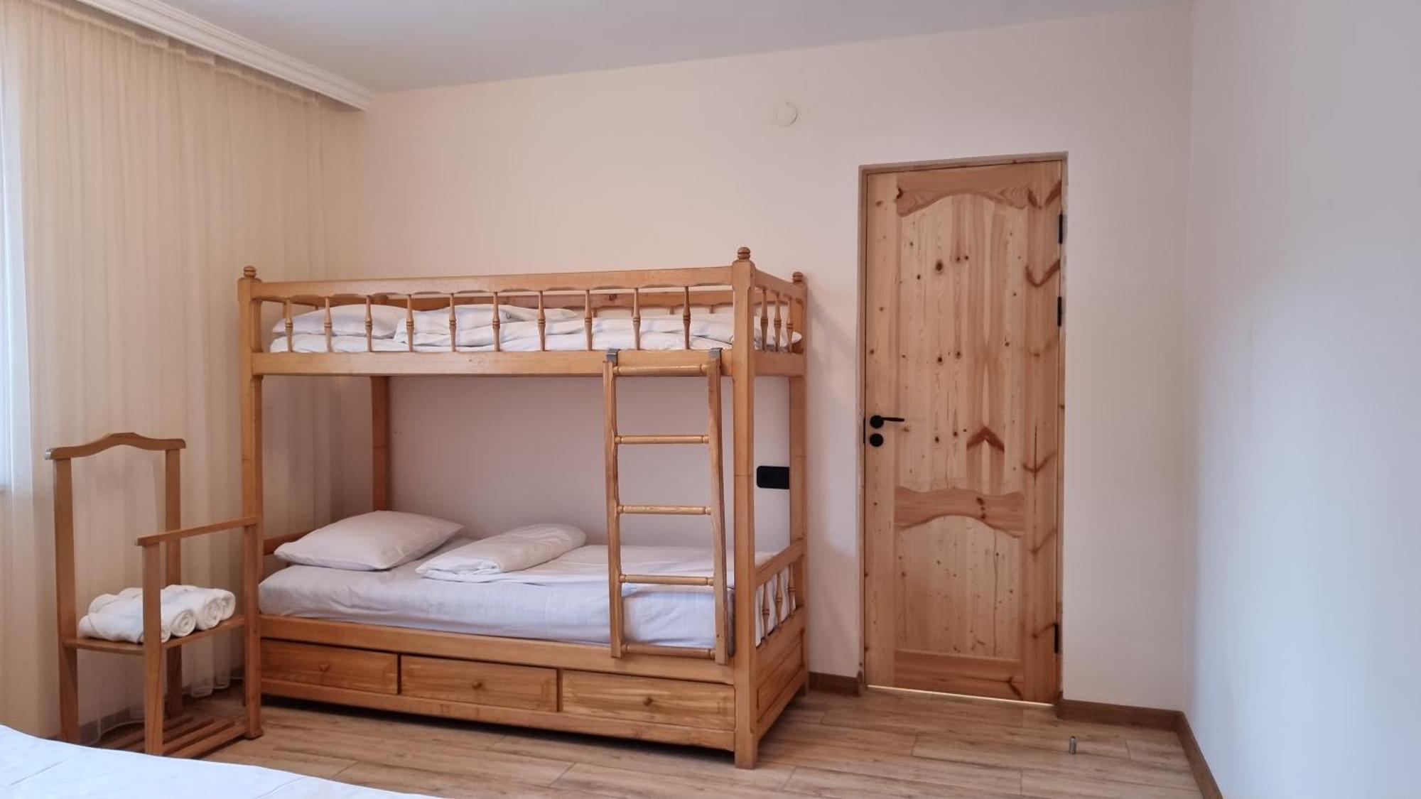 Villa Sunshine , Apartment With 4 Bedrooms,Whole Apartment, Апартмент Целиком Dilijan Εξωτερικό φωτογραφία